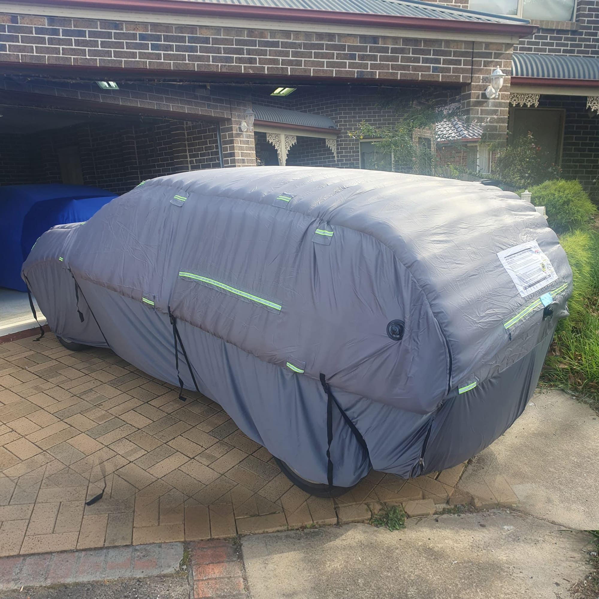 Showroom Reveal Car Cover - Silk Black